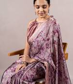 Dusty Rose Pink Chiffon Floral Print Saree With Unstitched Blouse Piece