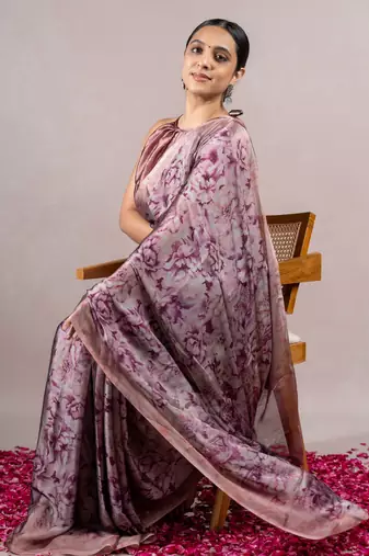 Dusty Rose Pink Chiffon Floral Print Saree With Unstitched Blouse Piece