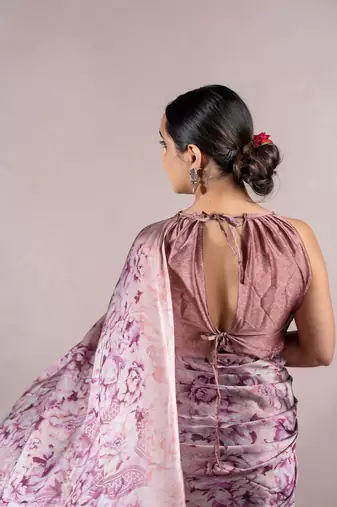 Dusty Rose Pink Chiffon Floral Print Saree With Unstitched Blouse Piece