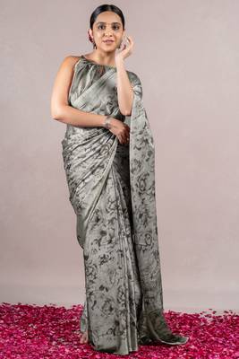Light Grey Chiffon Floral Print Saree With Unstitched Blouse Piece 2