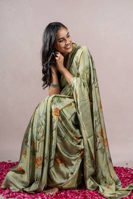 Light Olive Green Chiffon Floral Print Saree With Unstitched Blouse Piece 3