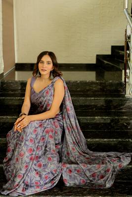 Dusty Lavender Chiffon Floral Print Plain Saree With Unstitched Blouse Piece 3