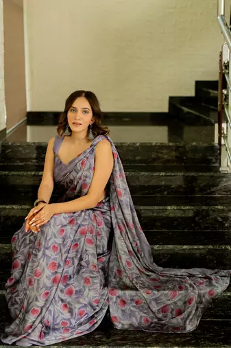 Dusty Lavender Chiffon Floral Print Plain Saree With Unstitched Blouse Piece