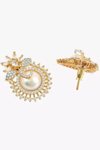 Women gold plated pearl studded studs earrings