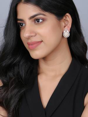 Women gold plated pearl studded studs earrings 5