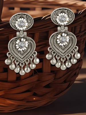 Women oxidised silver plated pearl drop earrings 1