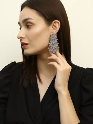 Women traditional indian matte silver oxidised studded drop leaf earring 2
