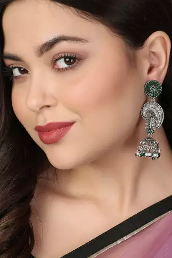 Oxidised green stone-studded pearl-tessel drop earrings