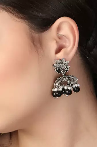 Oxidised stone-studded pearl-tessel jhumki