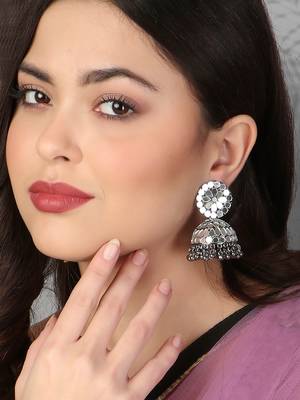 Oxidised silver-plated mirror-studded pearl-tessel dome shaped jhumki 5
