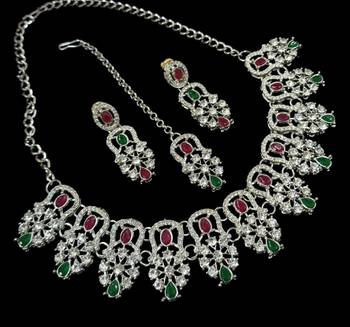 Neacklesh  set moti  kundan 1