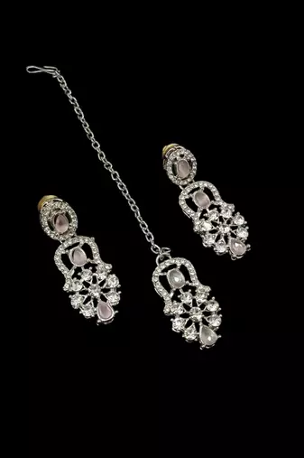 Neacklesh  set moti  kundan