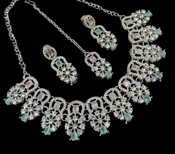 Neacklesh  set moti  kundan 1
