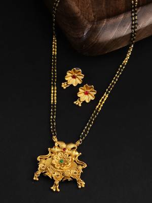 Gold-plated stone-studded with golden pearls traditional mangalsutra 1