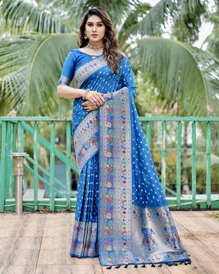 Women Blue Bandehj Silk  And  Bandhani Type For Zari Weaving Rich Pallu Saree With Blouse For Women 1