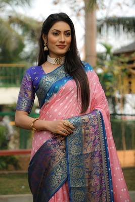 Women Light Peach Kanjivaram Bandhej Silk And Zari Weaving Border With Rich Pallu Saree With Blouse For Women 4