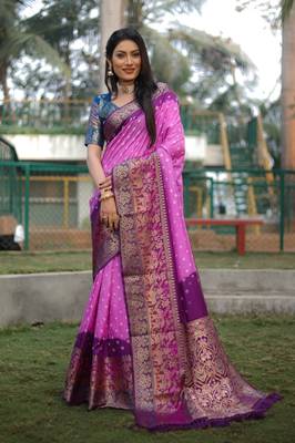 Women Pink Kanjivaram Bandhej Silk And Zari Weaving Border With Rich Pallu Saree With Blouse For Women 1