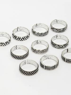 women pair of 5 silver-plated  german silver  toe rings 3