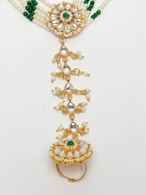 women green gold-plated stone studded handcrafted ring bracelet 3