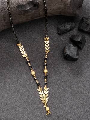 women short mangalsutra designs gold plated & black beaded mangalsutra 2