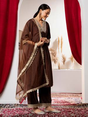 Aask women solid velvet lace work brown color kurta pant & dupatta set 3