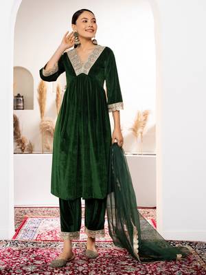 Aask women solid velvet lace work green color kurta pant & dupatta set 4
