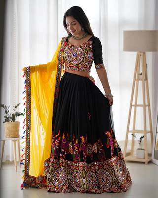 Black Kutch Mirror Work Navratri Lehenga Choli with Yellow Tassel Dupatta Garba Dress 4
