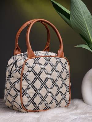 geomat beige, black & tan lattice cotton jacquard handheld bag 1