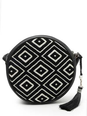 boho black & off white diamond cotton jacquard sling bag 5