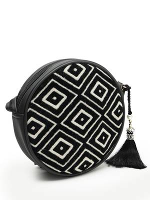 boho black & off white diamond cotton jacquard sling bag 6