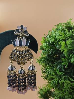   Traditional Earrings For Wo  And Girls 3