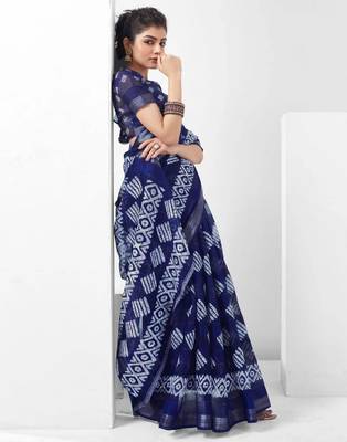 Blue Printed Cotton Saree with Unstitched Blouse 4