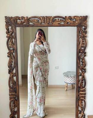Ivory Elegance Floral Printed Saree  1