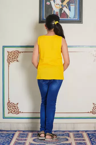  kids floral embroidery top(yellow)