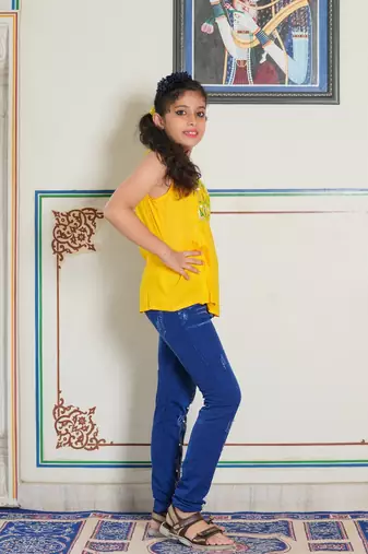  kids floral embroidery top(yellow)