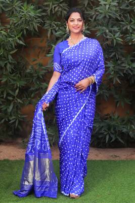 Women Dark Blue Bandhej Silk And Traditional Bandhni Printed With Rich Pallu Saree With Blouse For Women 1