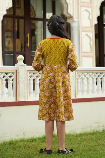  kids floral printed angrakha dress (green)