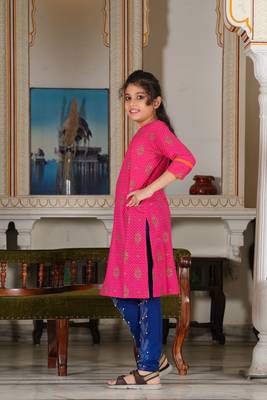  kids floral printed straight kurta (pink) 3