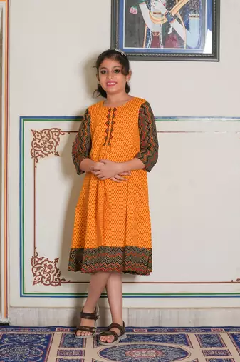  kids cotton geometric print anarkali dress (mustard)