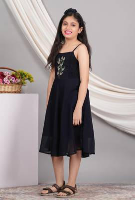 kids smoking embroidered georgette dress (blue) 3