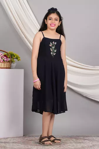  kids smoking embroidered georgette dress (blue)
