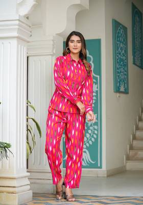  women's ikat printed co-ord set (pink) 1