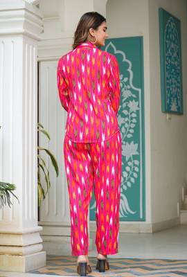  women's ikat printed co-ord set (pink) 3
