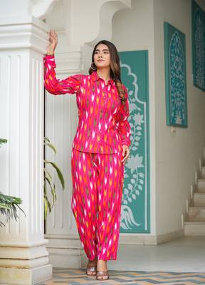  women's ikat printed co-ord set (pink) 4