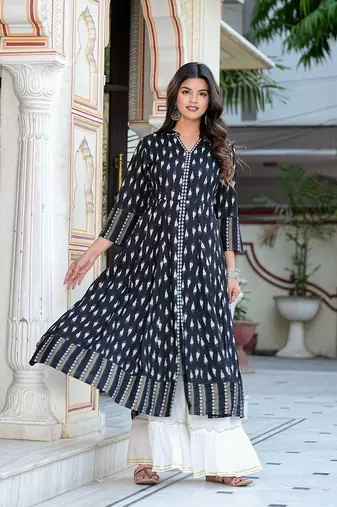  women's rayon ikat printed anarkali kurta (black)