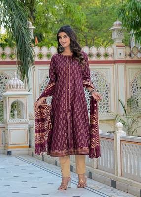  women's cotton gold print anarkali kurti & dupatta (wine) 3