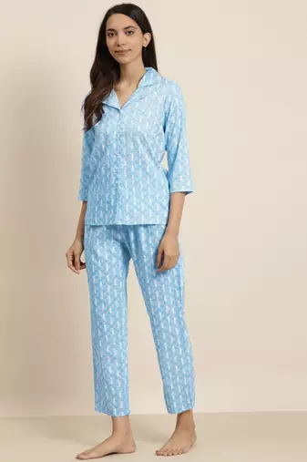  women's floral printed night suit(blue)