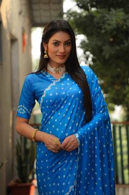 Women Blue Bandhej Silk And Bandhni Zari Weaving With Rich Pallu Saree With Blouse For Women 2