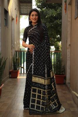 Women Black Bandhej Silk And Bandhni Zari Weaving With Rich Pallu Saree With Blouse For Women 1