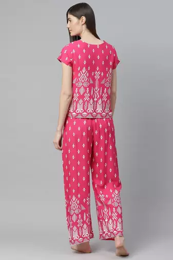  women's geomatrical printed night suit(pink)